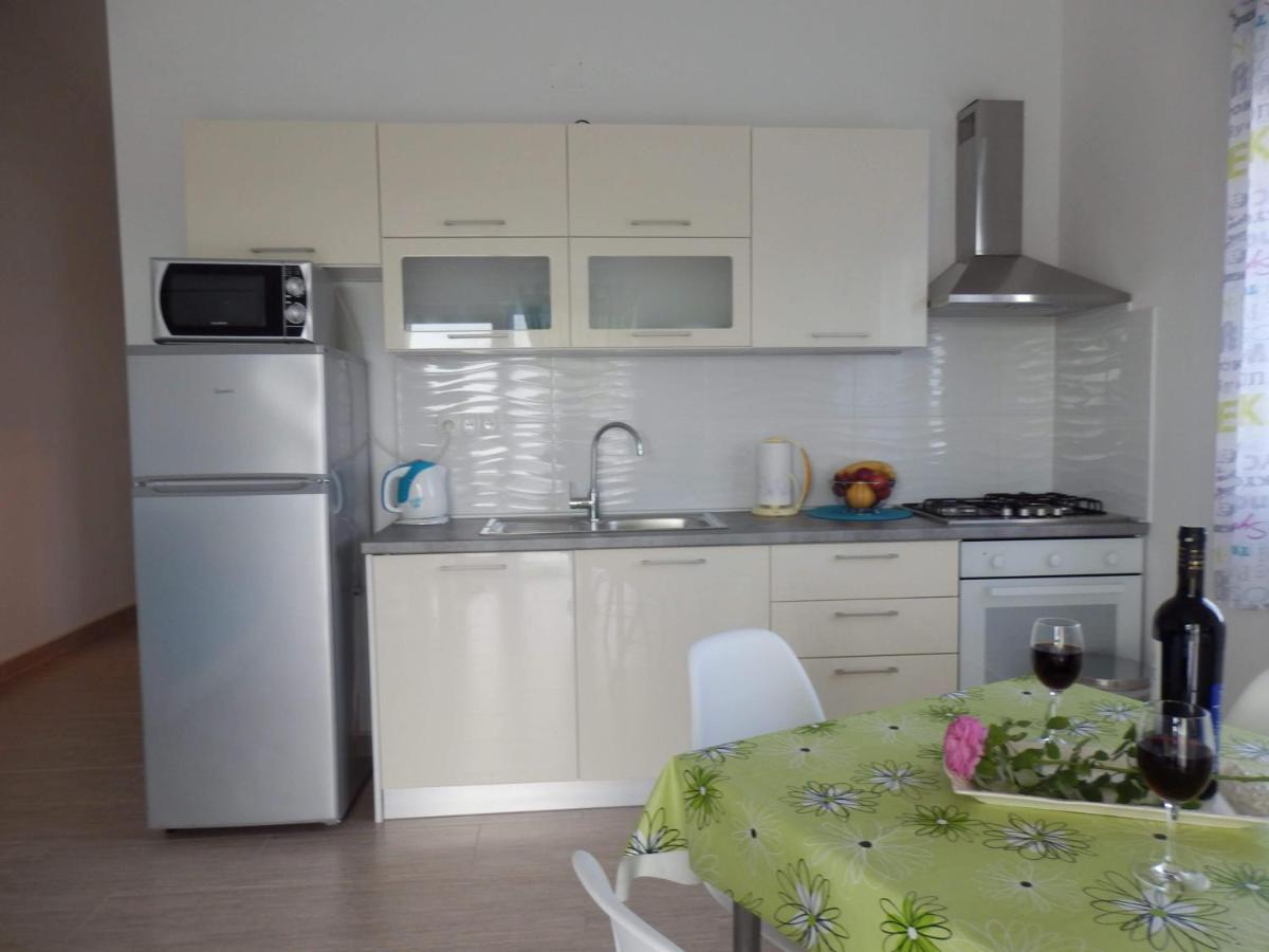 Apartman Laura Tribalj Extérieur photo