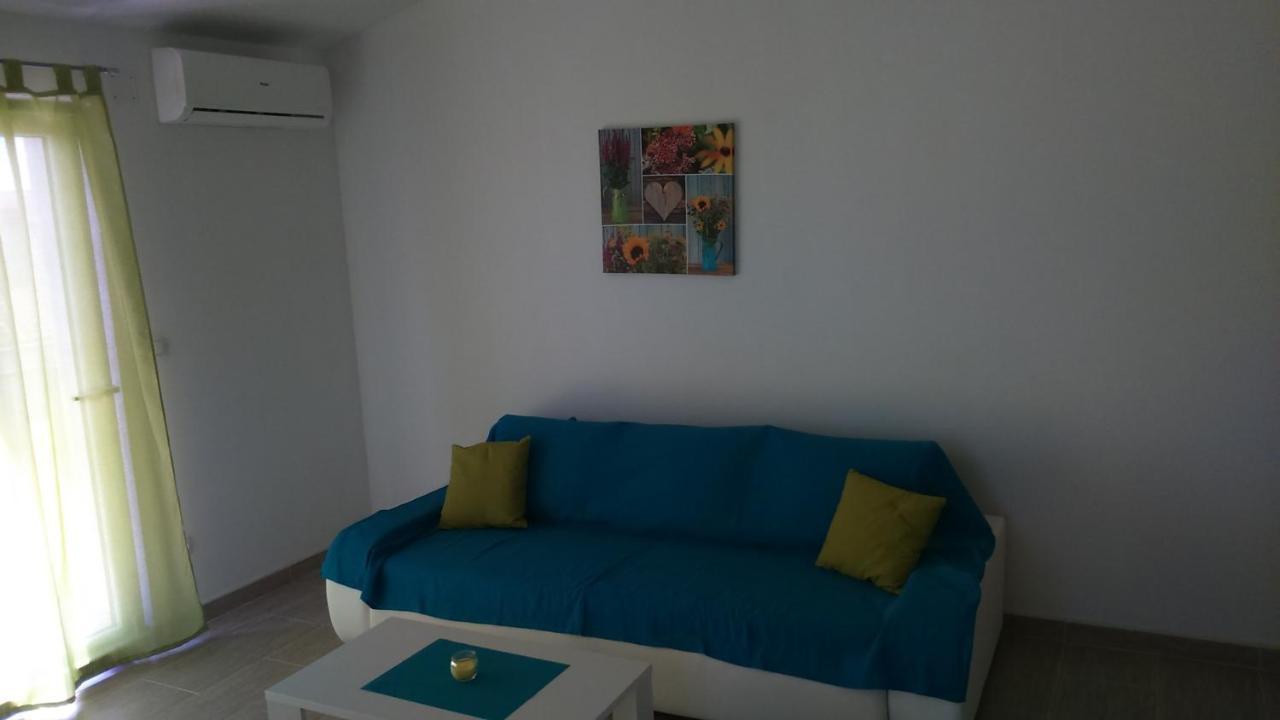 Apartman Laura Tribalj Extérieur photo