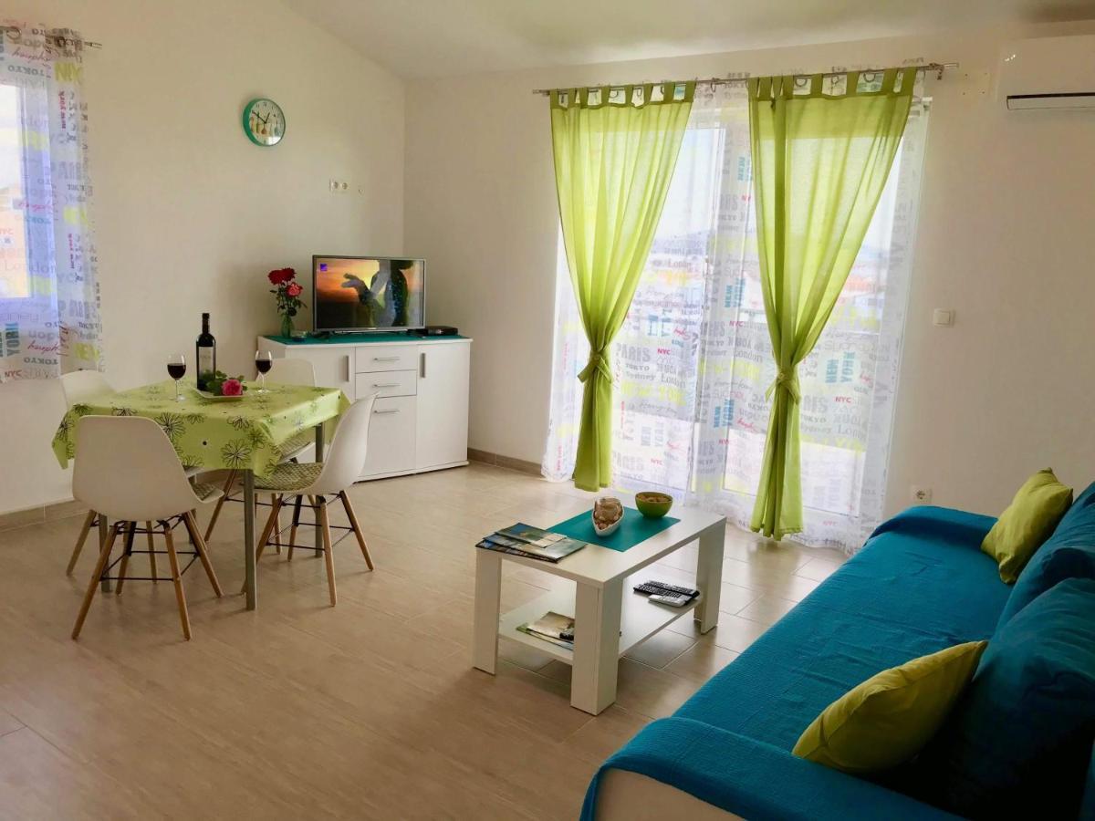 Apartman Laura Tribalj Extérieur photo